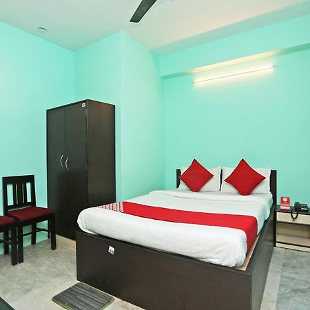 Hotel O Jams Guest House Калькутта Экстерьер фото