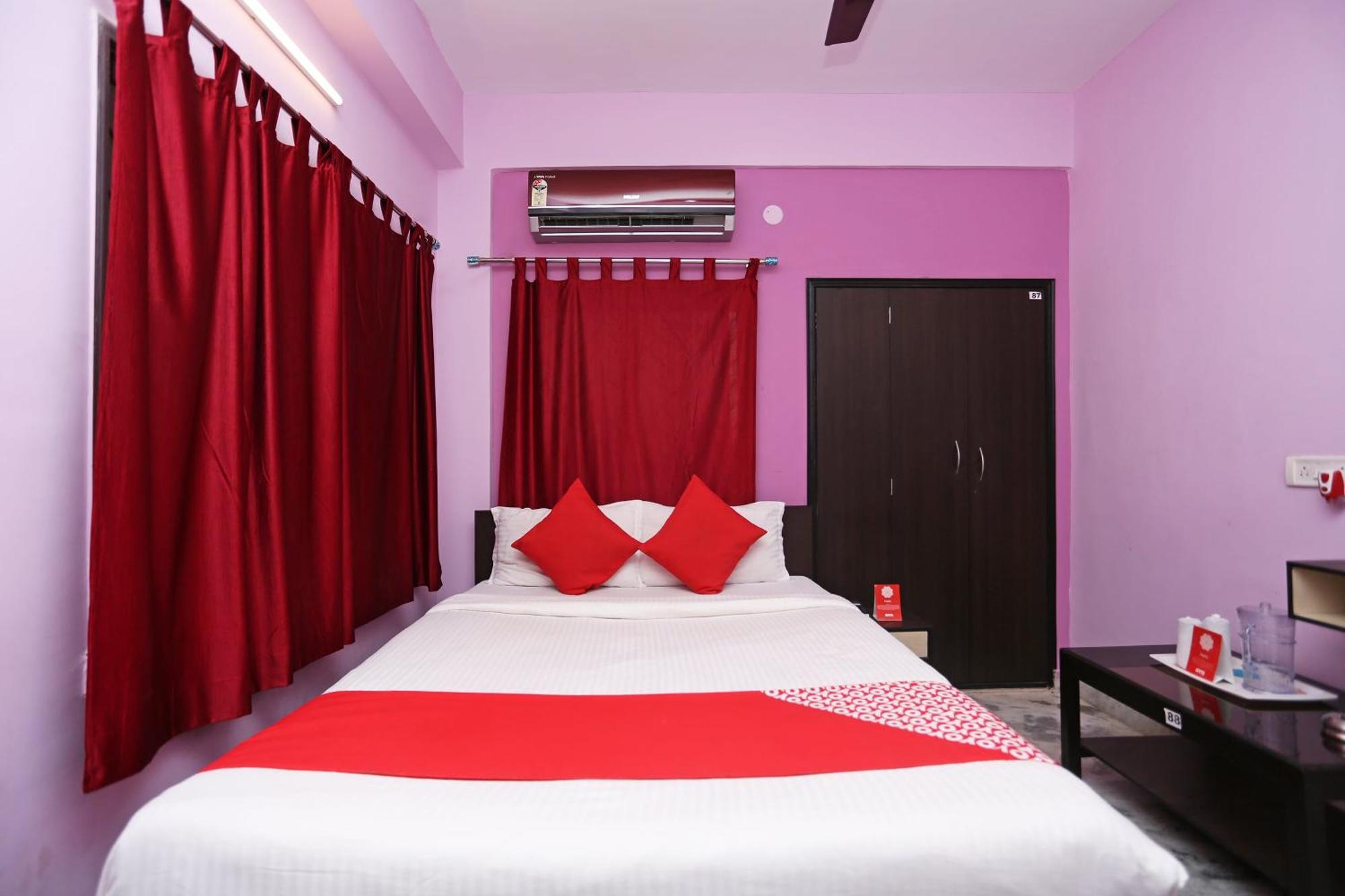 Hotel O Jams Guest House Калькутта Экстерьер фото
